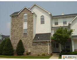 816 Plymouth Rd in North Brunswick, NJ - Building Photo