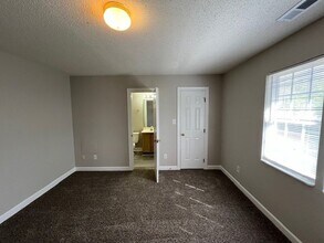 711 Carolina Ave in Raleigh, NC - Building Photo - Building Photo