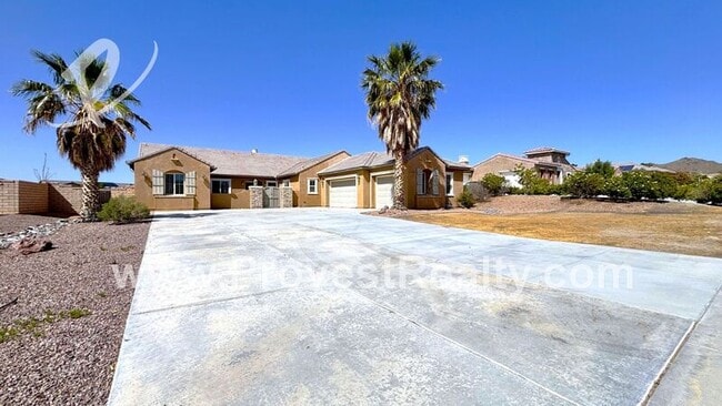 19416 Chuparosa Rd in Apple Valley, CA - Building Photo - Building Photo