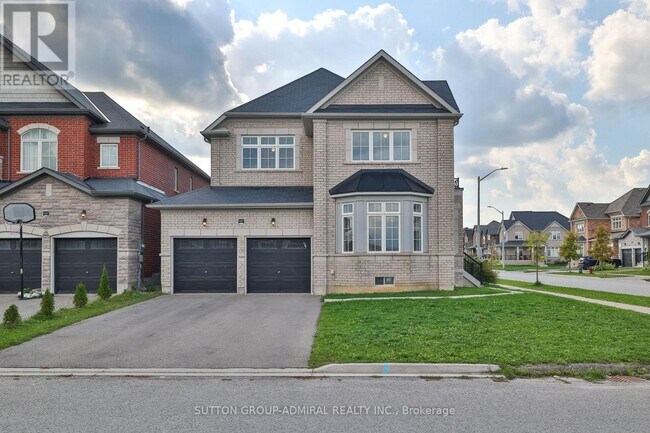 1417 Farrow Cresent in Innisfil, ON - Building Photo - Building Photo