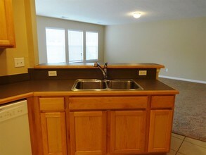 210 Flat Rock Ter in Bluffton, SC - Foto de edificio - Building Photo