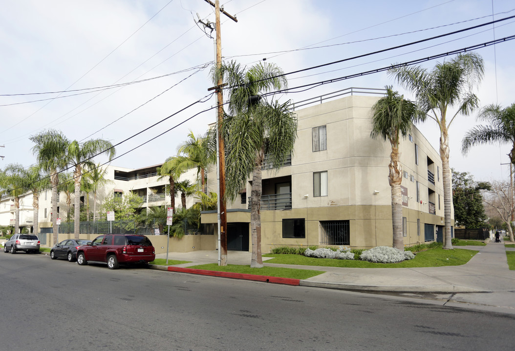 Verona in Santa Ana, CA - Building Photo