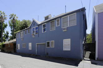 1725 P St in Sacramento, CA - Building Photo - Building Photo