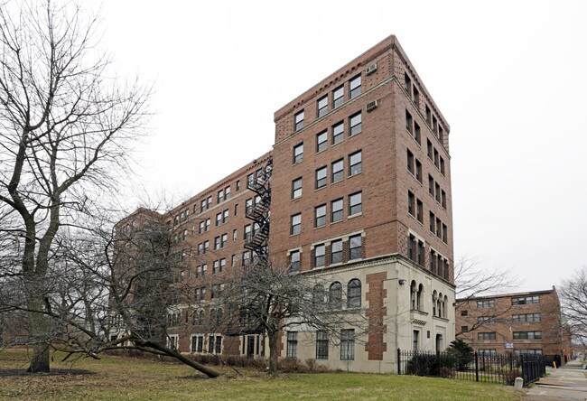 The Lake Edge in Chicago, IL - Building Photo - Building Photo