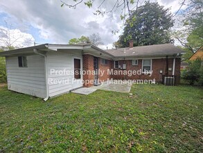 1559 Welsh Rd in Memphis, TN - Foto de edificio - Building Photo