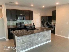 5107 Willow Preserve Wy in Palmetto, FL - Building Photo - Building Photo