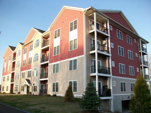 Quarry Hill Apartments in South Burlington, VT - Building Photo