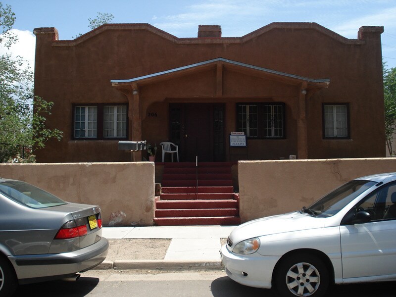 206 Arno St NE in Albuquerque, NM - Building Photo
