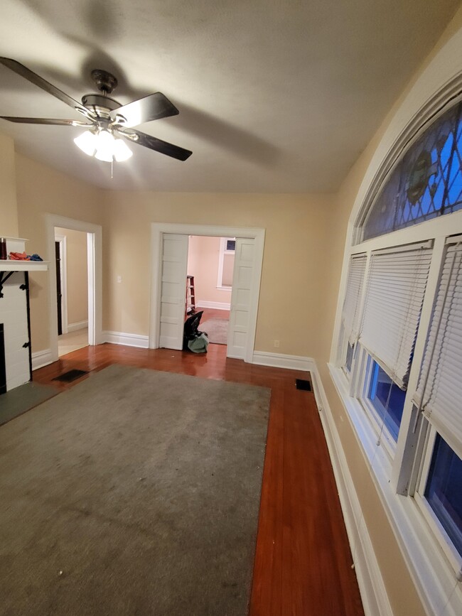 1101 Chislett St in Pittsburgh, PA - Building Photo - Building Photo