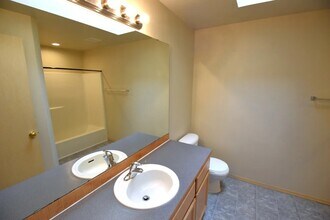 2518 151st St E in Tacoma, WA - Building Photo - Building Photo