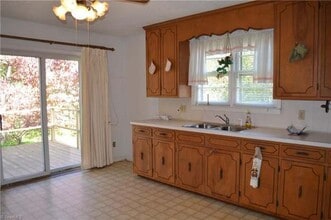 601 W Washington St in Mayodan, NC - Building Photo - Building Photo