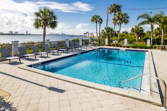 Sailpoint Bay Apartments in Daytona Beach, FL - Building Photo - Building Photo