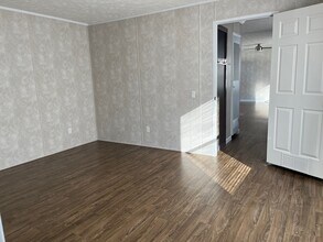 85 Nettie Ave in Lansing, MI - Building Photo - Building Photo