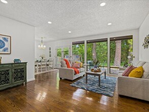 3616 SW 325th St in Federal Way, WA - Building Photo - Building Photo