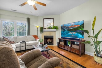 112 Wild Oak Dr in Newport, NC - Building Photo - Building Photo