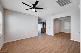 8186 Lone Boulder St in Las Vegas, NV - Building Photo - Building Photo