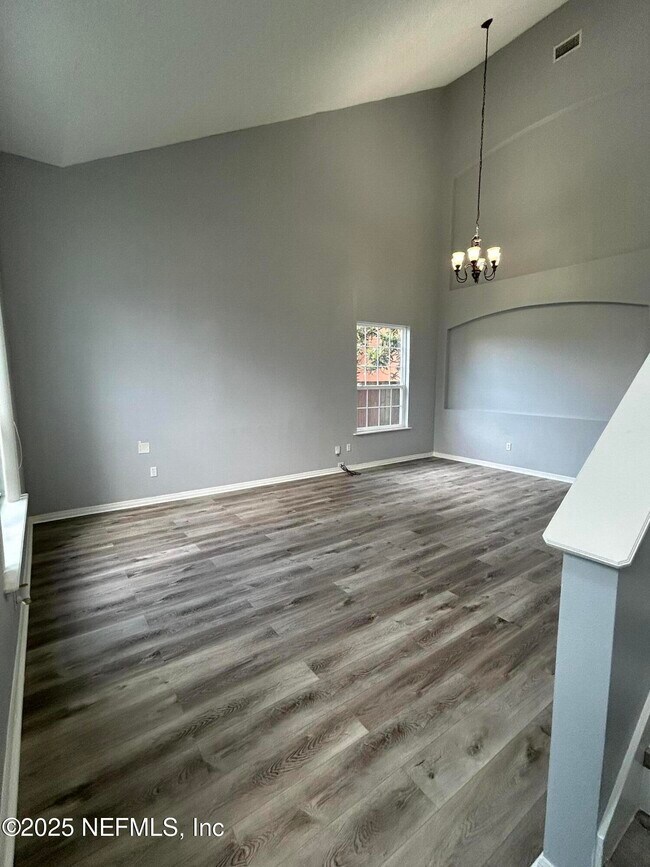 10258 Meadow Point Dr in Jacksonville, FL - Building Photo - Building Photo