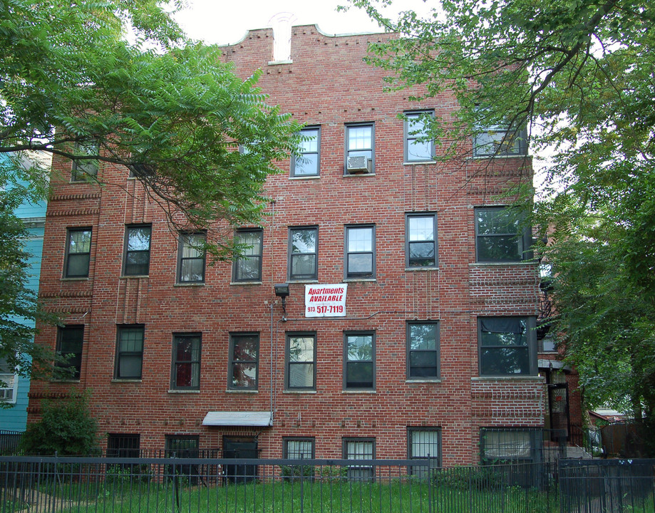 Lenox Avenue Apartments in East Orange, NJ - Building Photo