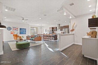 245 Emerald Tower Dr in Horizon City, TX - Building Photo - Building Photo