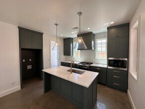 916 Pedalers Ln in Oklahoma City, OK - Building Photo - Building Photo