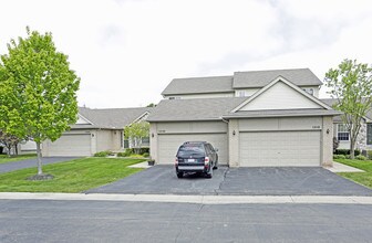 Stonefield Village in Utica, MI - Building Photo - Building Photo