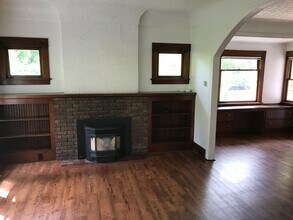 8302 S Hilby Rd in Spokane, WA - Building Photo - Building Photo