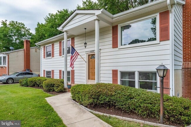 property at 13888 Montoclair Ln