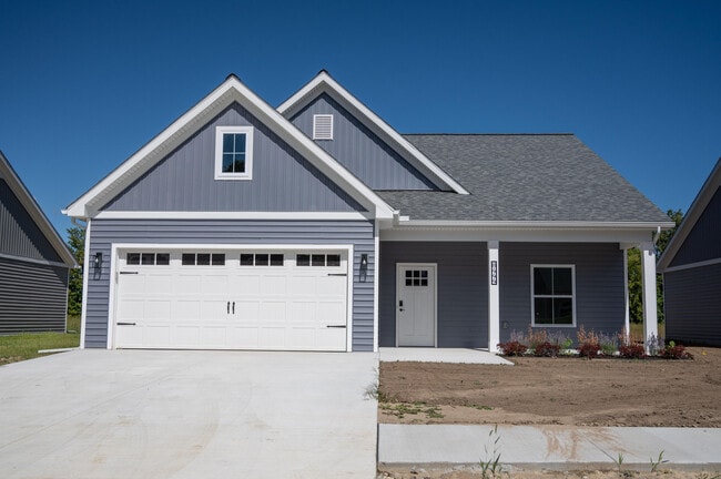 property at 8441 Oak Shade Cir