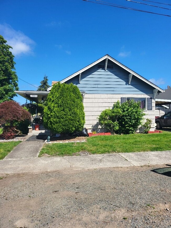 property at 72 SW 8th St