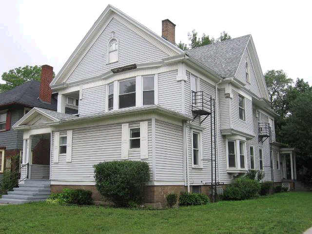 256 Chili Ave in Rochester, NY - Foto de edificio