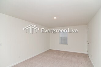 3572 Fellowship Rd in Columbia, TN - Building Photo - Building Photo