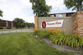 Pheasant Run in Joliet, IL - Building Photo - Building Photo