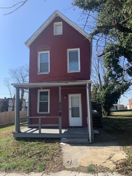 615 Bartlett Ave Photo