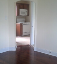 6215 Jackson St, Unit Parking Included in West New York, NJ - Building Photo - Building Photo