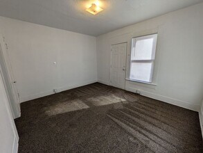 2105 Cable Ave in Beaumont, TX - Building Photo - Building Photo