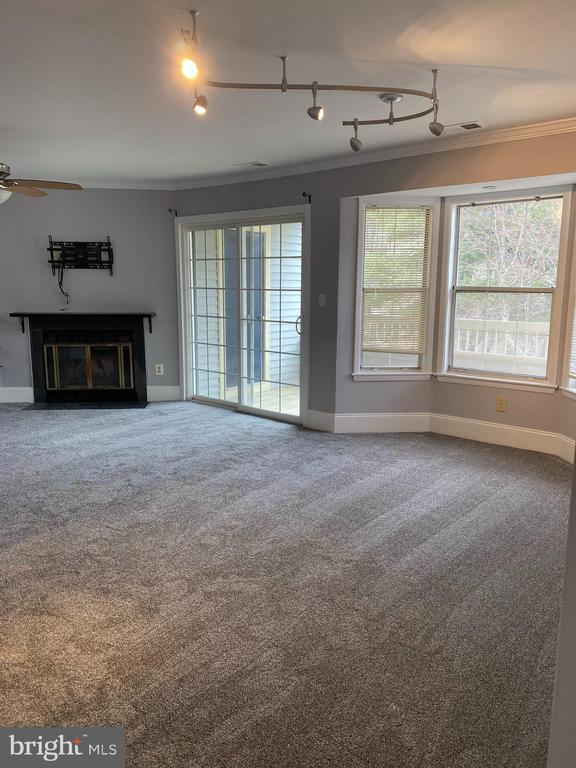 property at 102 Sequoia Ct