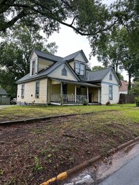 225 Buena Vista Ave in Athens, GA - Foto de edificio - Building Photo