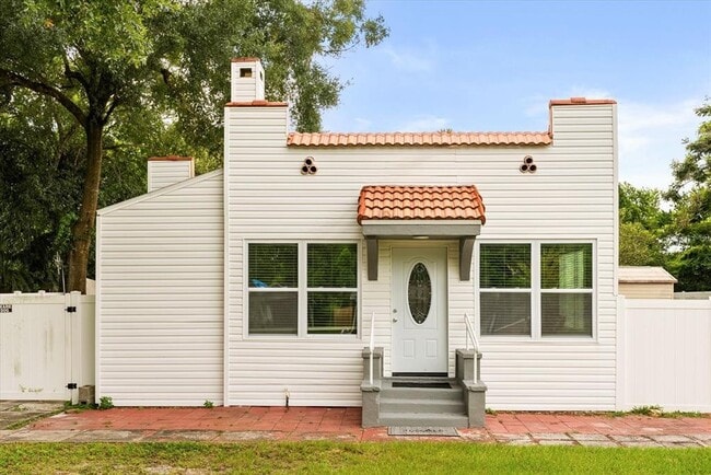 property at 808 Herman Ave