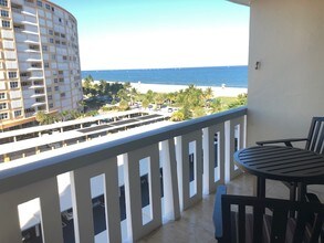 305 N Pompano Beach Blvd-Unit -707 in Pompano Beach, FL - Building Photo - Building Photo