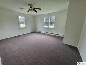 5498 Nor Bath Blvd in Northampton, PA - Foto de edificio - Building Photo
