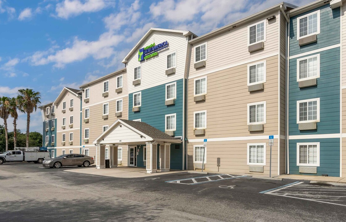Furnished Studio-Lakeland in Lakeland, FL - Foto de edificio