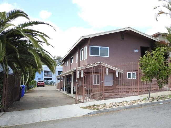 2966 E Street in San Diego, CA - Building Photo - Building Photo