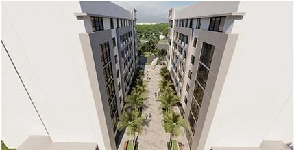 Metro Grande III in Hialeah, FL - Building Photo - Building Photo