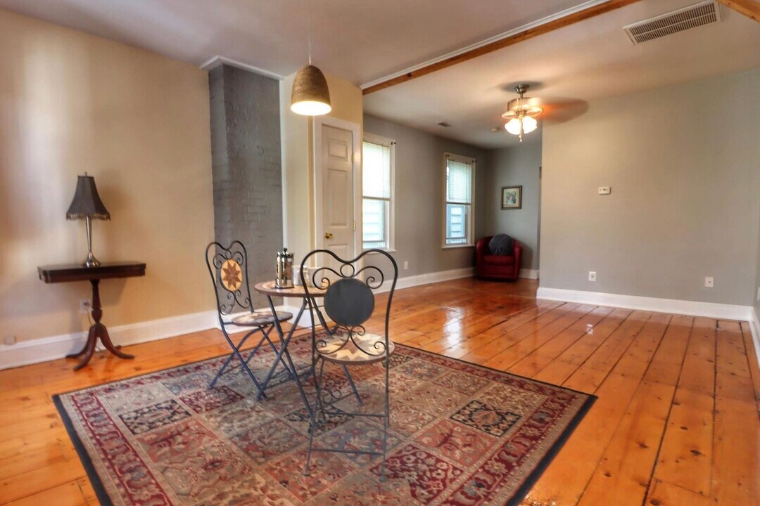 238 Green St, Unit 2 in Schenectady, NY - Building Photo
