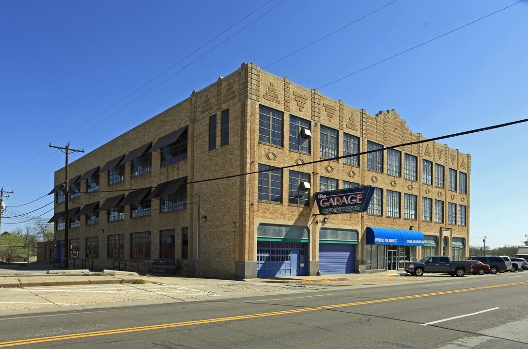 Garage Loft Apartments in Oklahoma City, OK - Building Photo