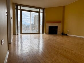 1515 S Prairie Ave in Chicago, IL - Building Photo - Building Photo