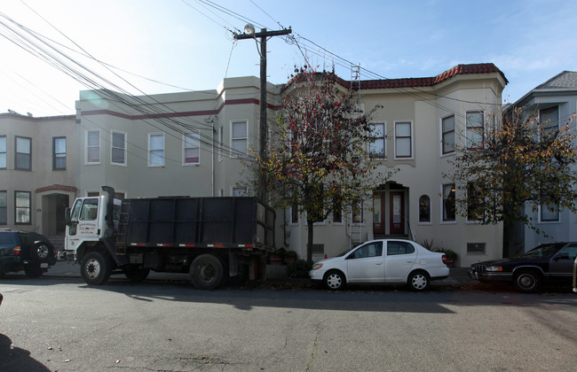 826-832 York St in San Francisco, CA - Building Photo - Building Photo