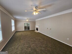 22 Scenic Hills Dr in Newnan, GA - Building Photo - Building Photo