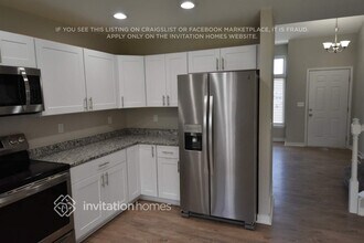 12269 N Ivy Way in Brighton, CO - Foto de edificio - Building Photo