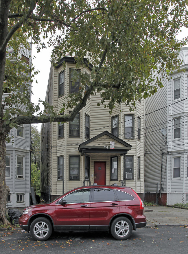 114 Neptune Ave in Jersey City, NJ - Building Photo - Building Photo